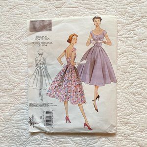 NEW Vogue V2960 dress pattern